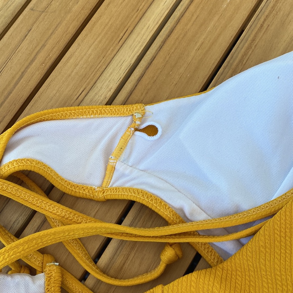 Yellow Triangle Bikini Top 💛 - Picture 3 of 4